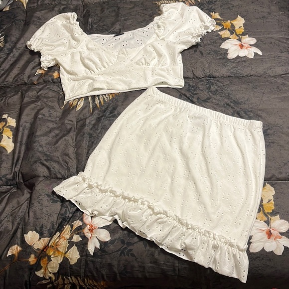 Rue21 Dresses & Skirts - White 2 piece summer set